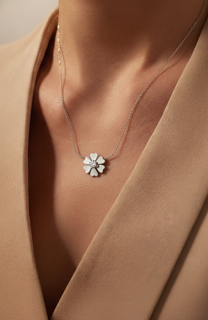 Simple Women’s Gold Plated Chain with Pendant