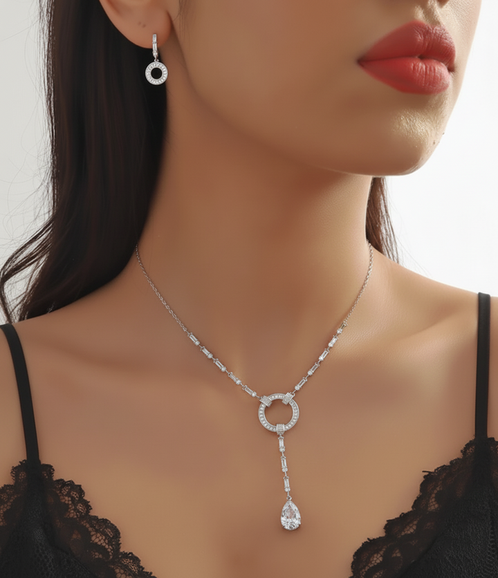 Pear,Square and Round Diamond Necklace