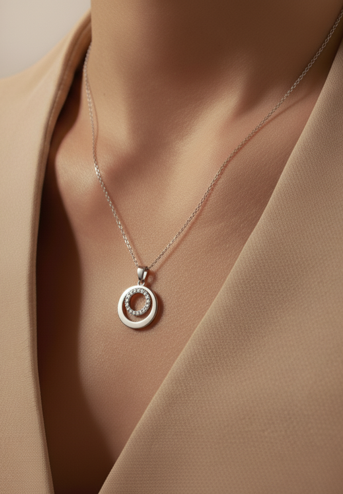 Lightweight 925 Silver Chain with Pendant