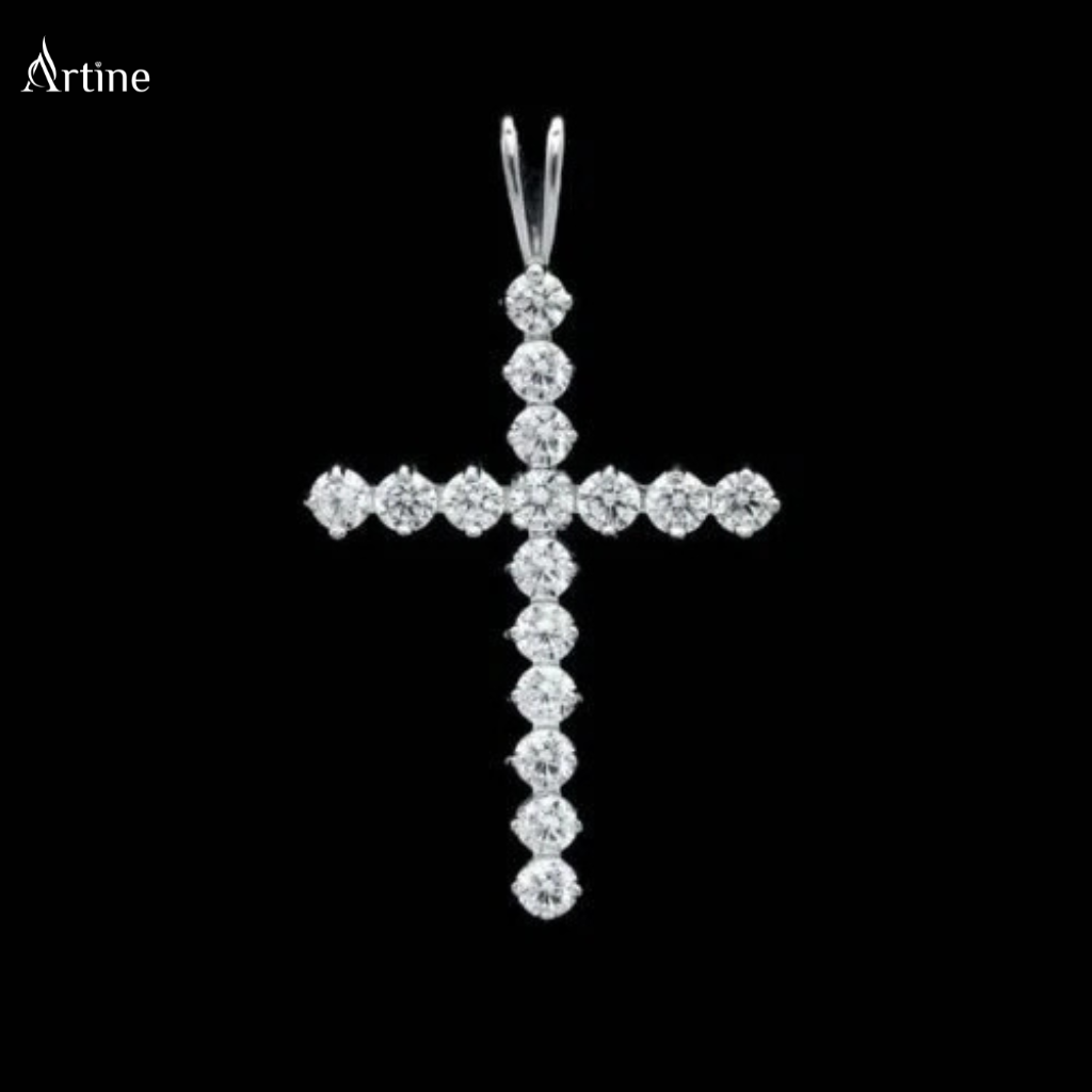 Classic Iced Cross Pendant – Moissanite Diamond-Look Charm