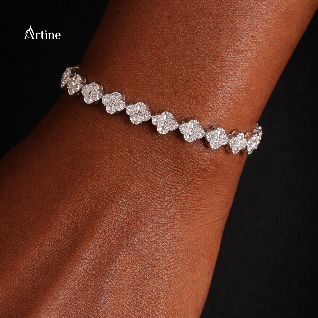 Diamond Blossom Line Bracelet