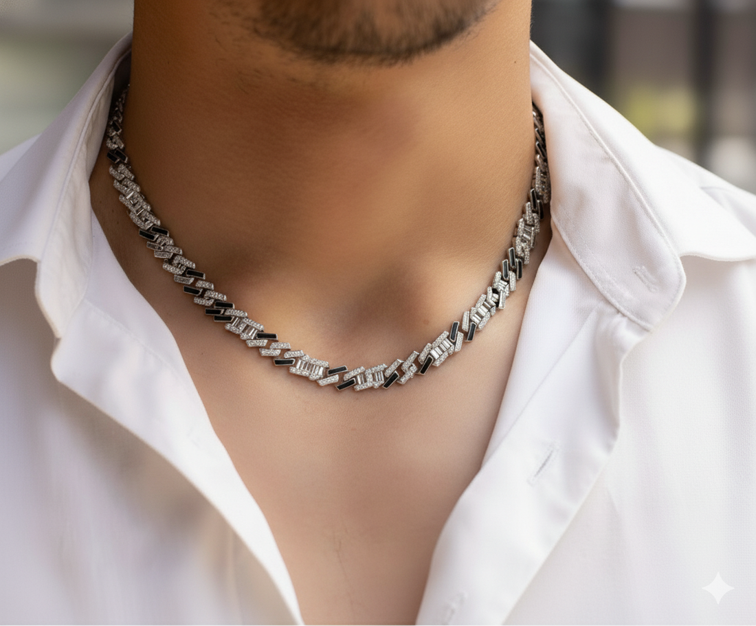 Luxury Black & White Link Chain