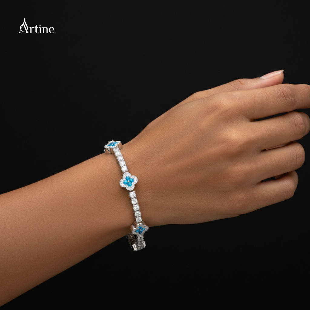 Azure Clover Diamond Bracelet