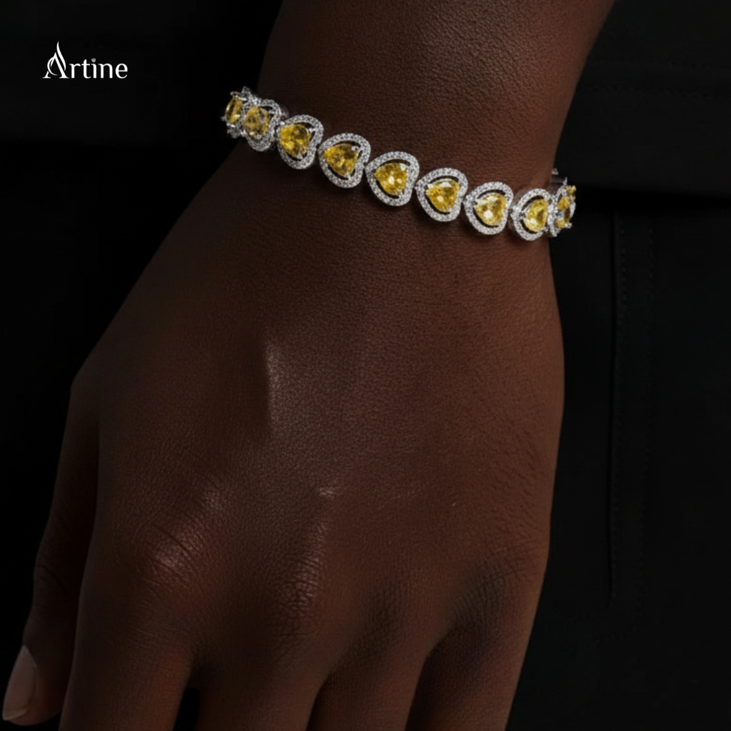 Heart cut Halo Bracelet
