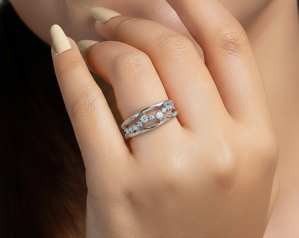 Simple Silver Women’s Ring