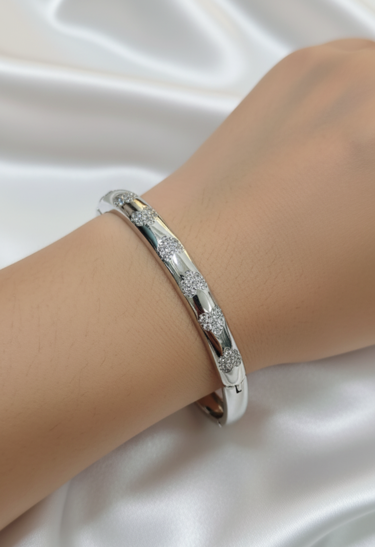 Elegant 925 Silver Women’s Bracelet