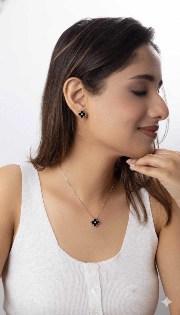 925 Silver Pendant with Matching Stud Earrings