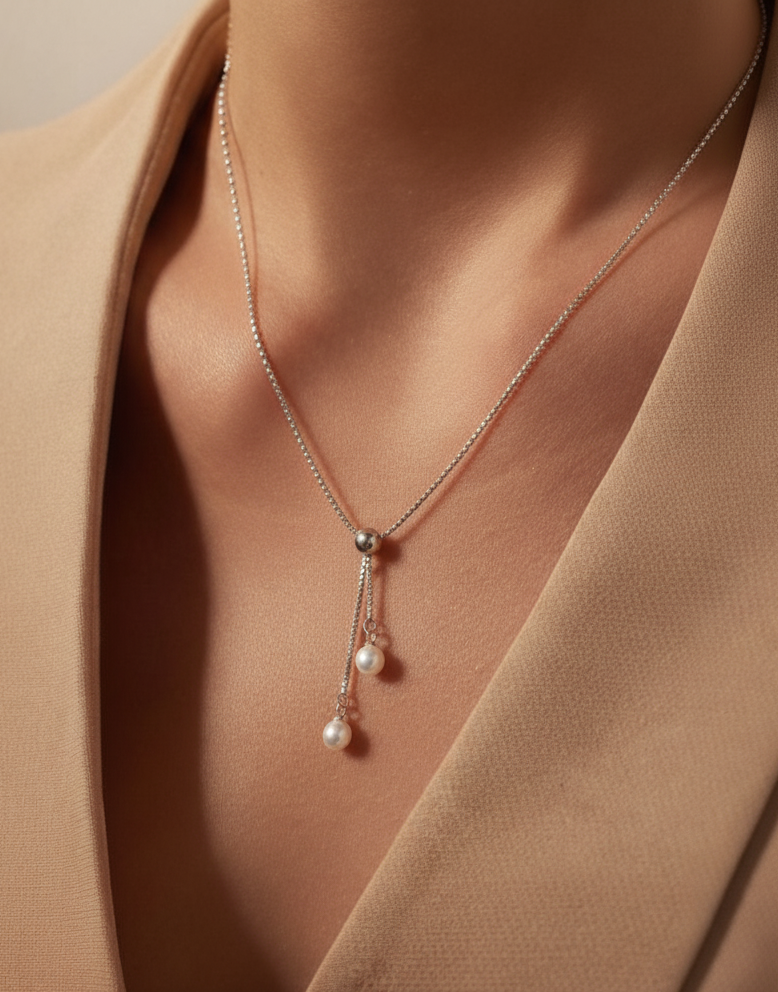 White Two Pearl Silver chain & pendant