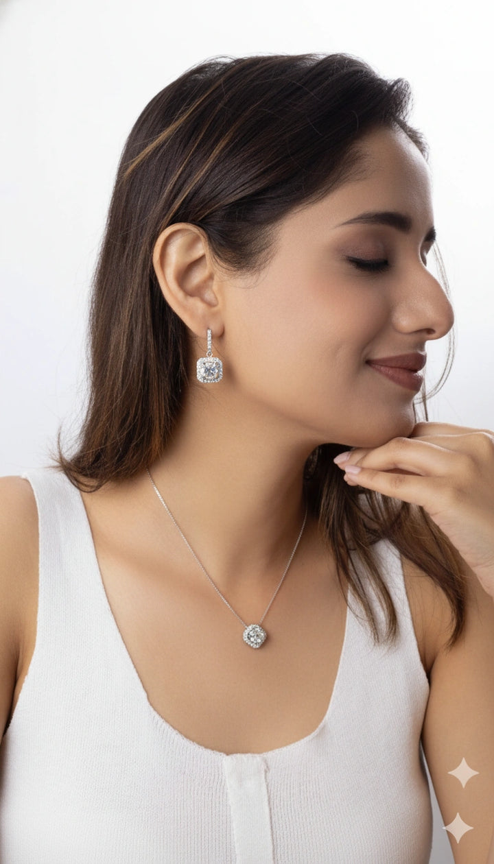 925 Sterling Silver Pendant Chain with Stud Earrings