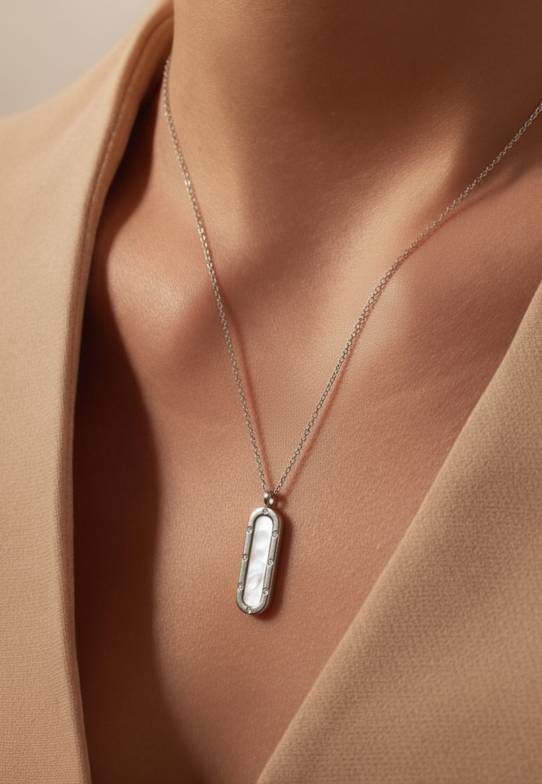 Lightweight 925 Silver Chain with Pendant