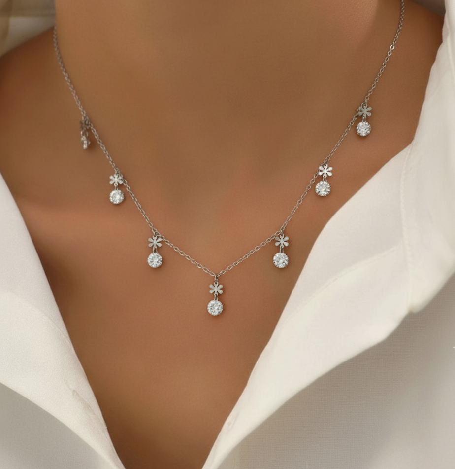 Graceful Flower and Crystal Bead Necklace