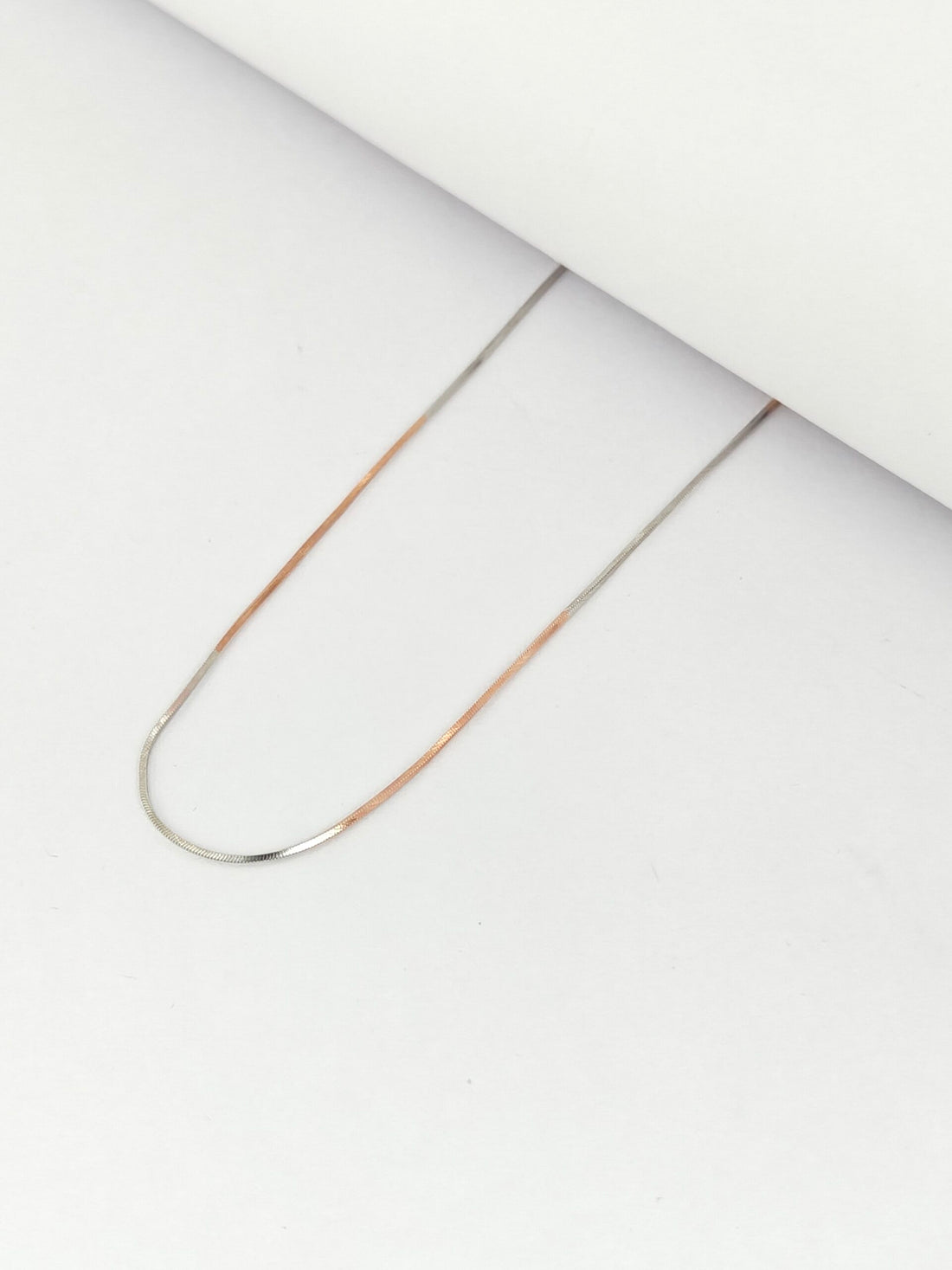 Enamel Dual Ton Silver Chain