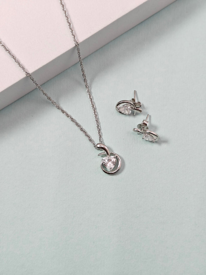 Apple Heart Diamond Pendant Set
