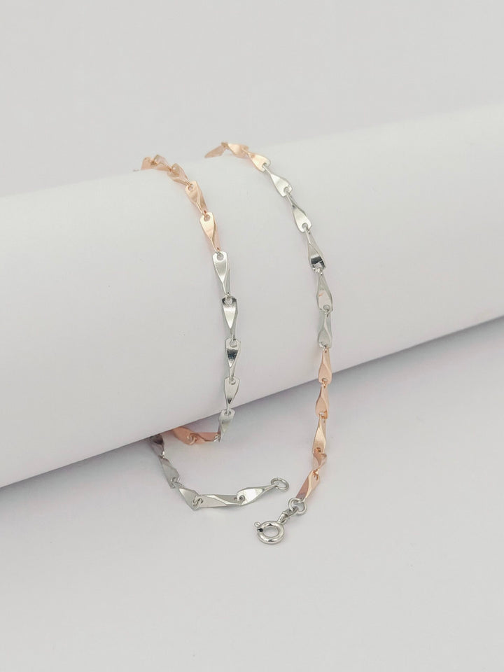 Curve Dual Ton Chain
