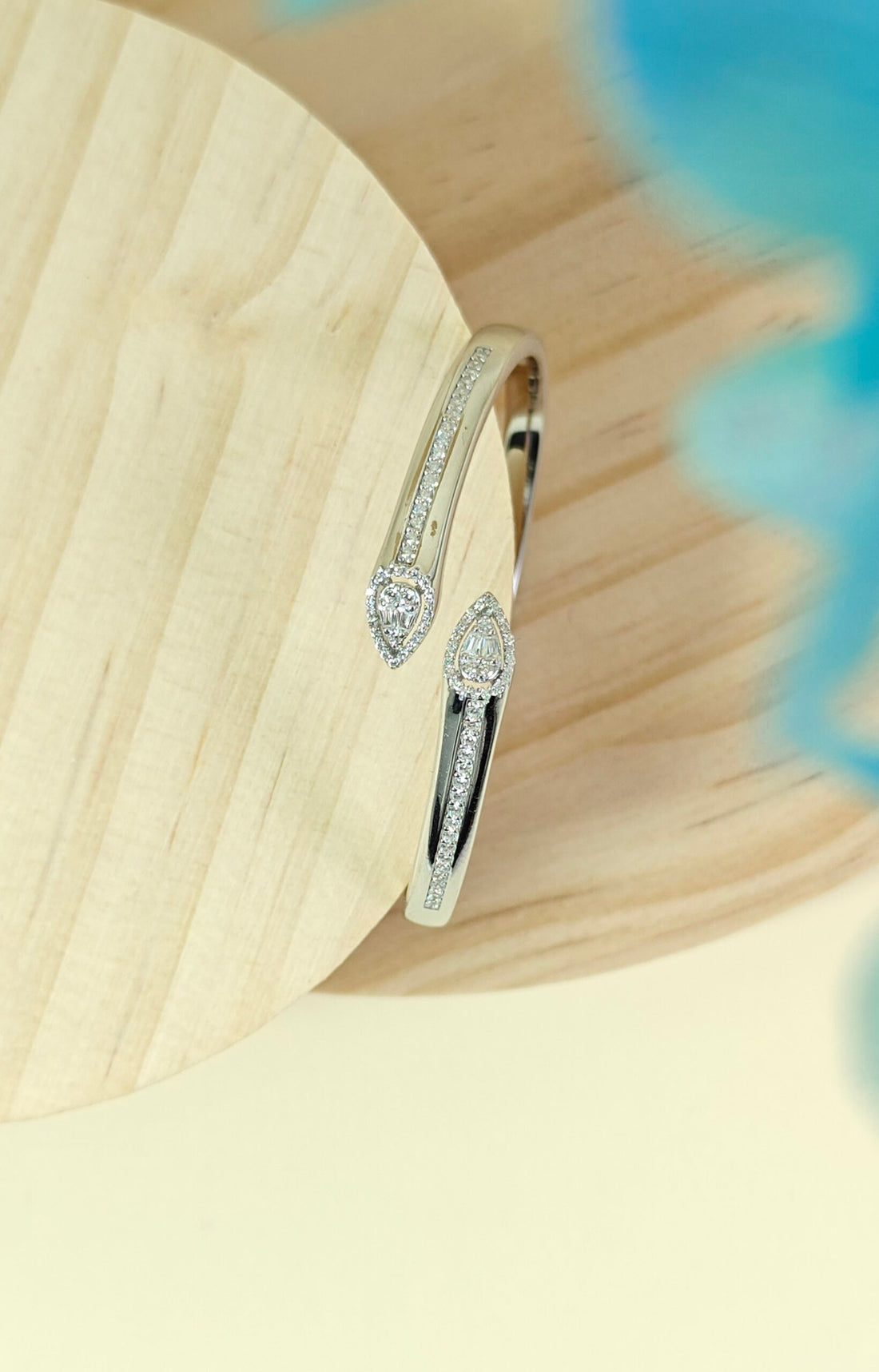 Elegant Silver Snake Bracelet kada