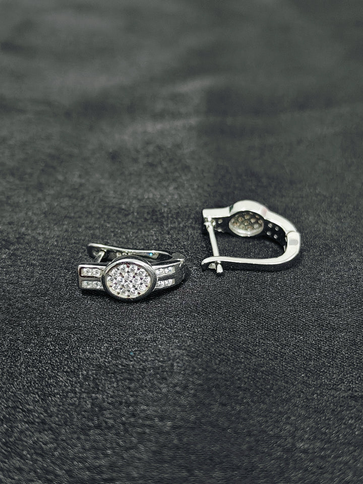 Women’s Lightweight Silver Bali Earrings
