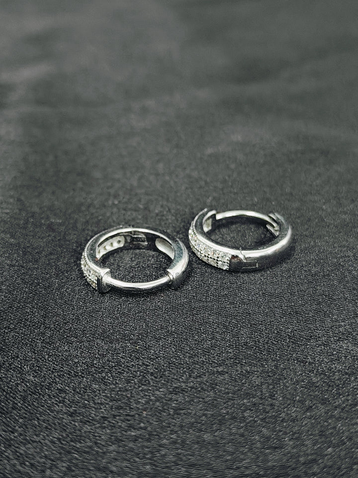 Simple Round Silver Bali Earrings