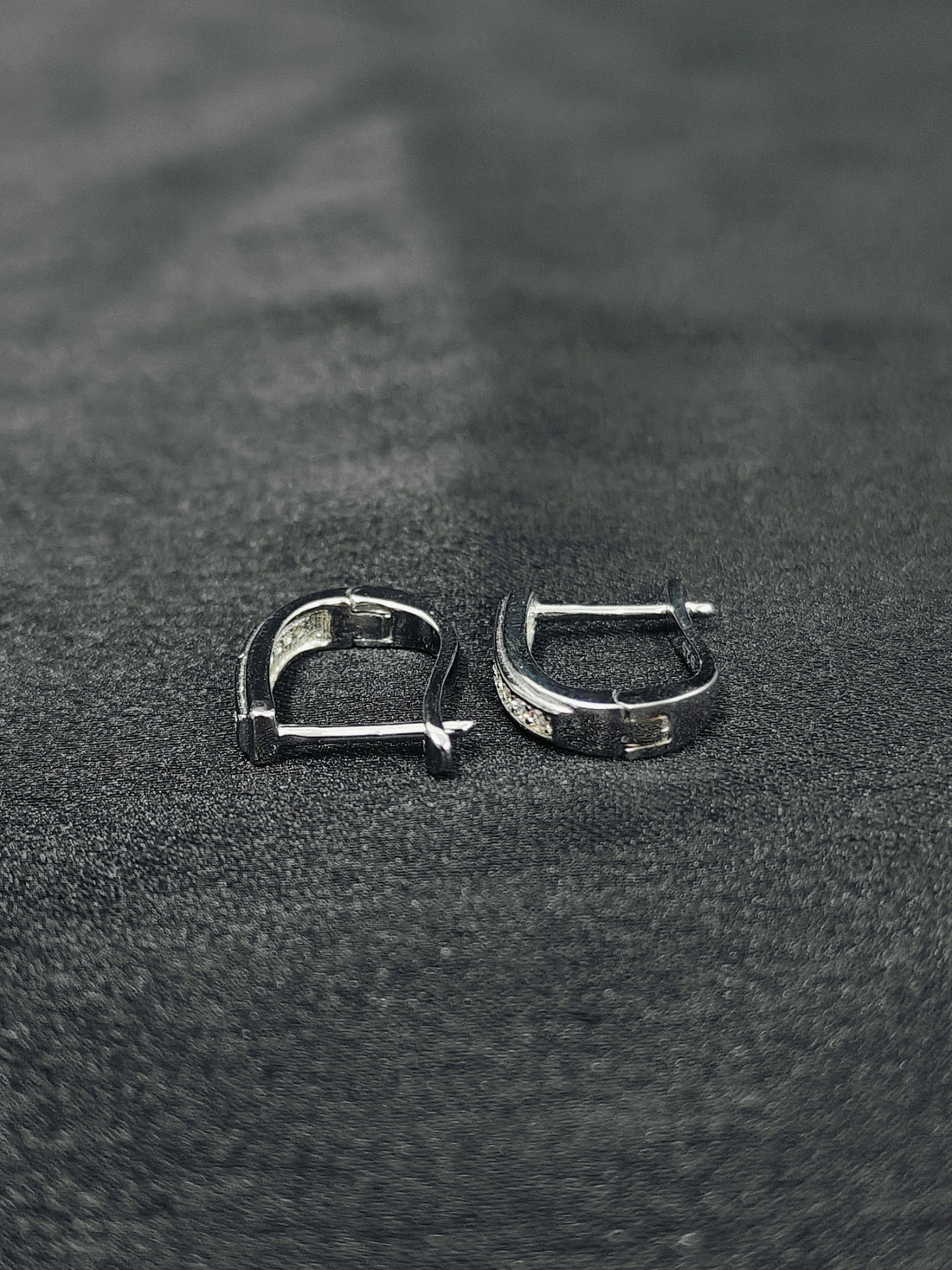 Women’s Silver Bali Earrings with Stones