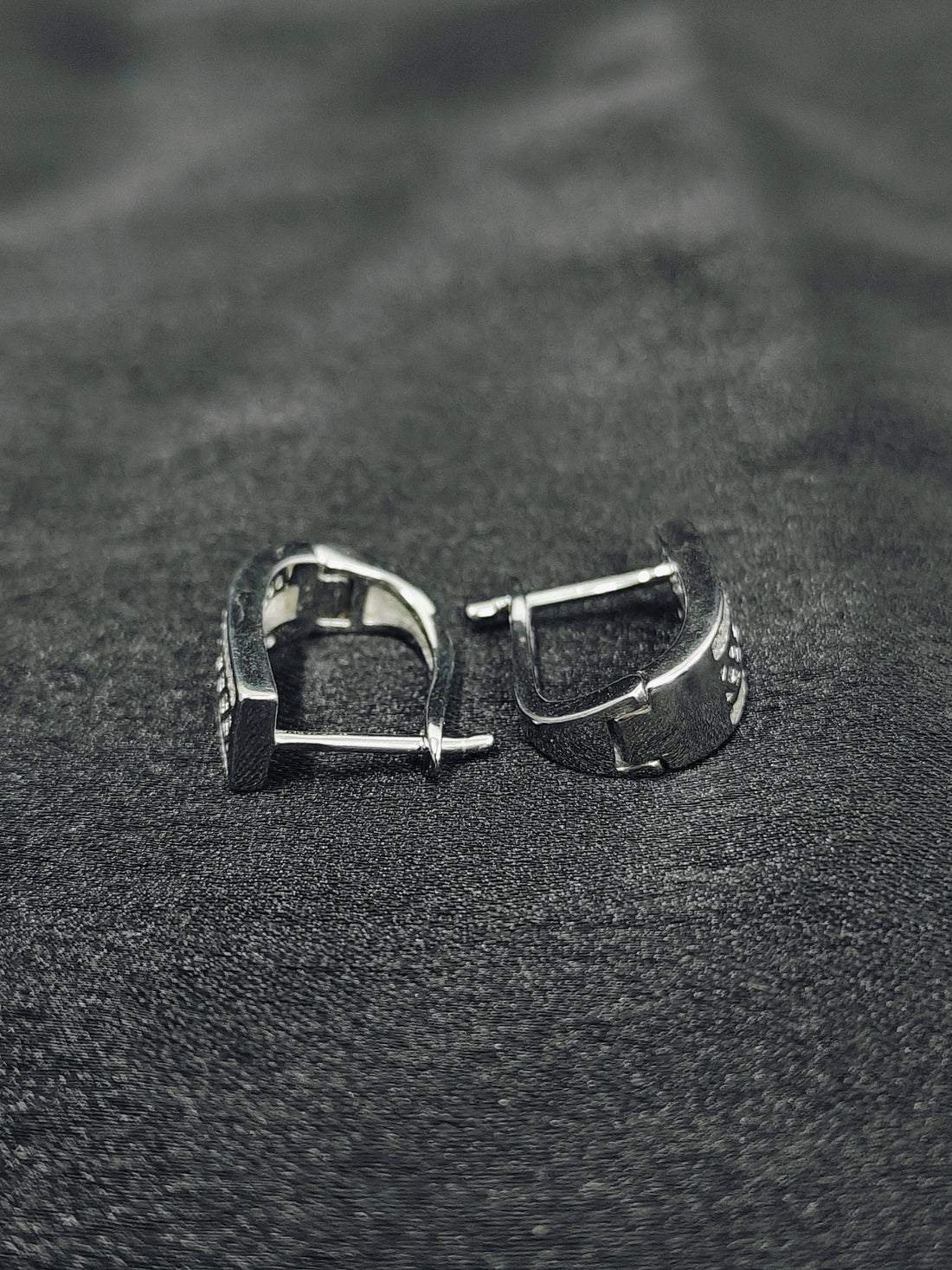 Sparkling Silver Bali Earrings