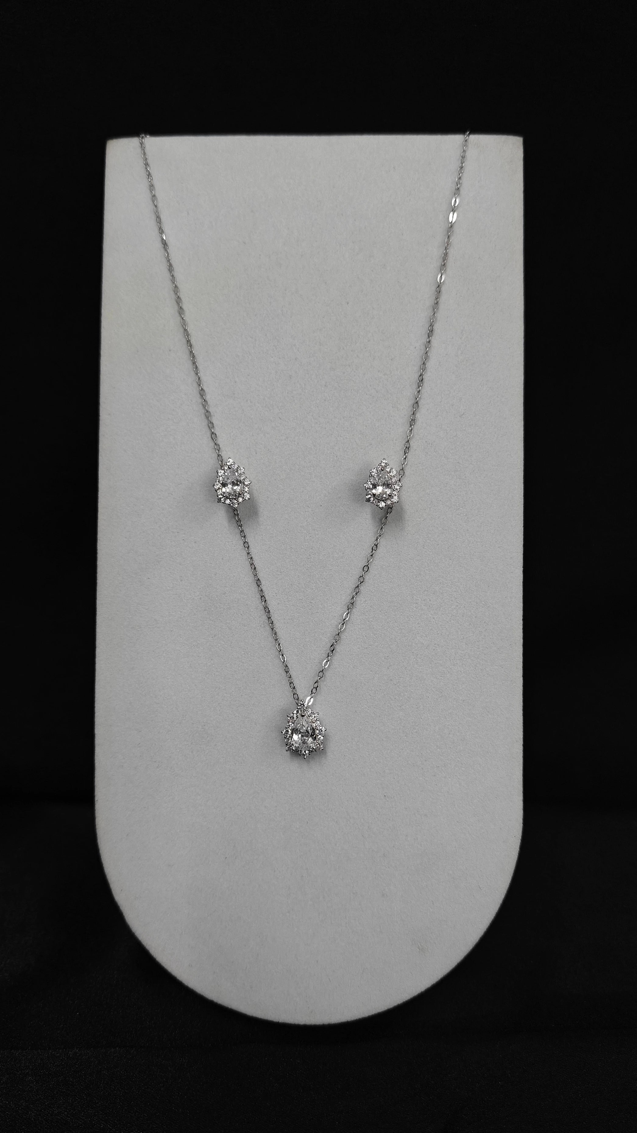 925 Silver Stylish Chain Pendant with Matching Earrings Set for Women