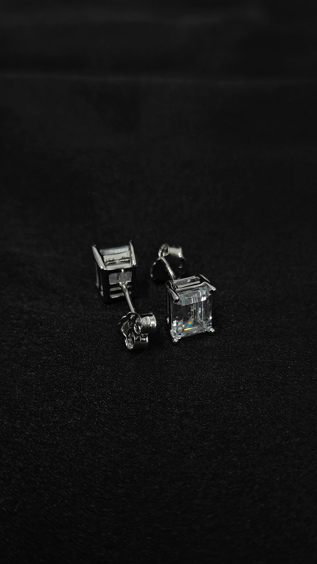 Elegant 925 Silver Chain Pendant with Matching Earrings Set for Women