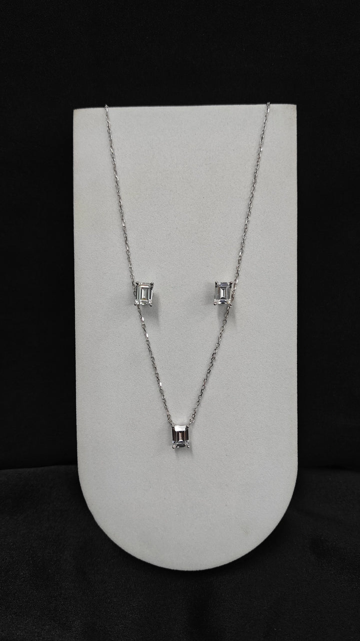 Elegant 925 Silver Chain Pendant with Matching Earrings Set for Women