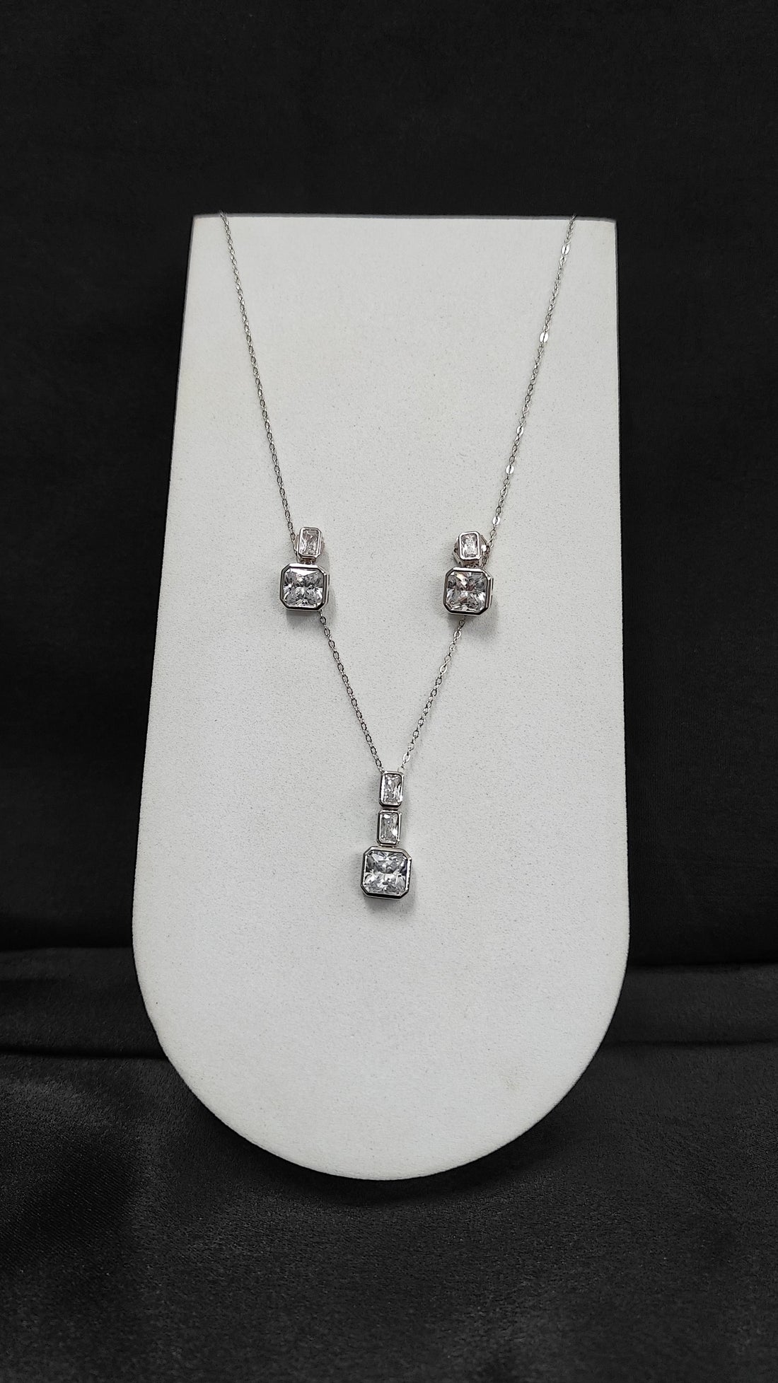 Crystal Stone Pendant Necklace & Earring Set