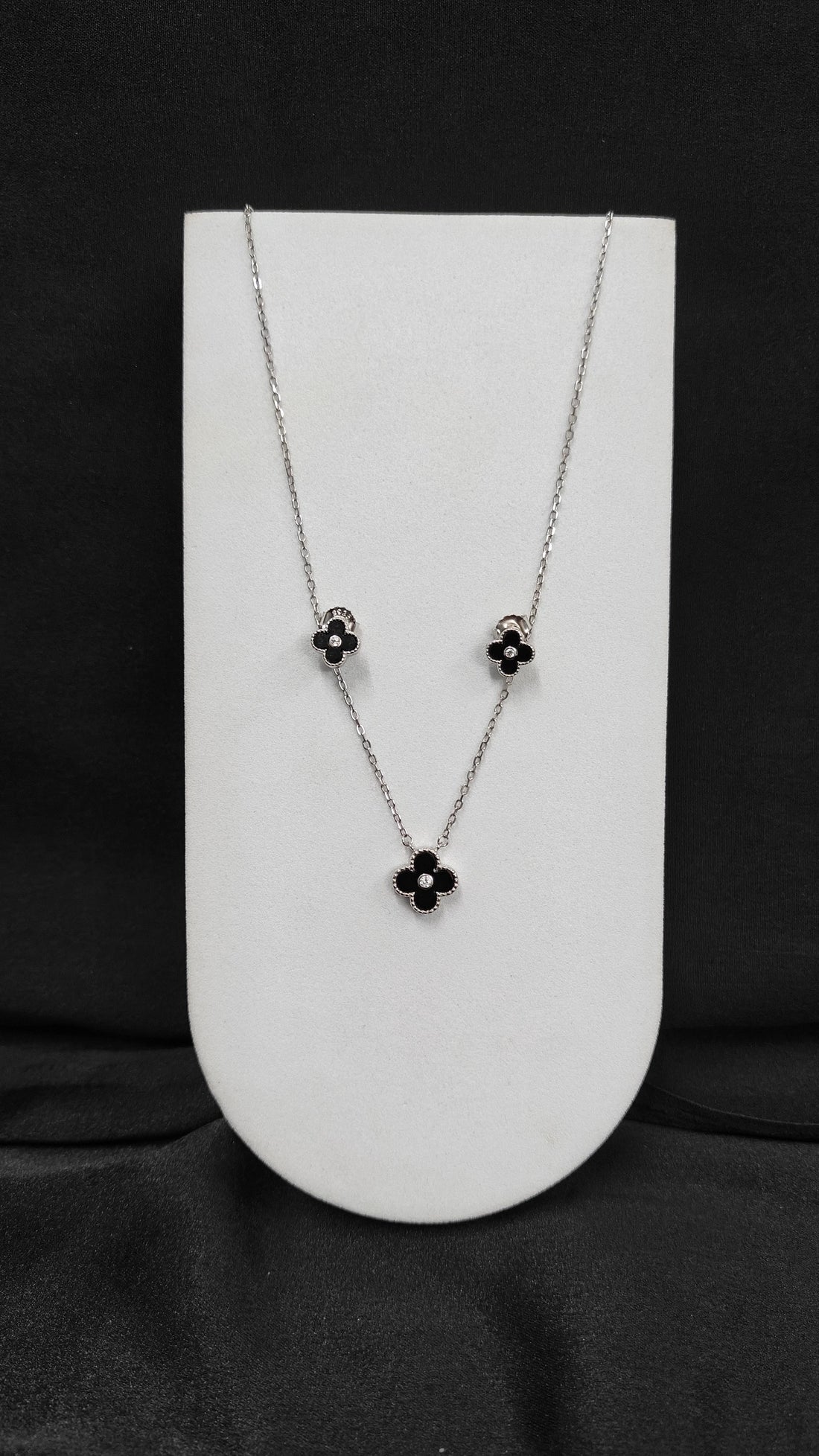 925 Silver Pendant with Matching Stud Earrings