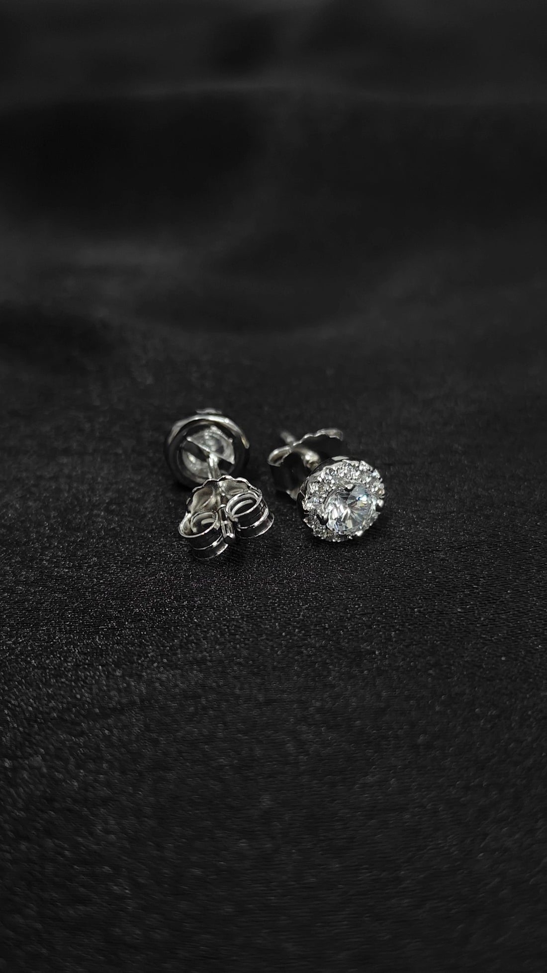 Unique Silver Pendant Chain and Earrings