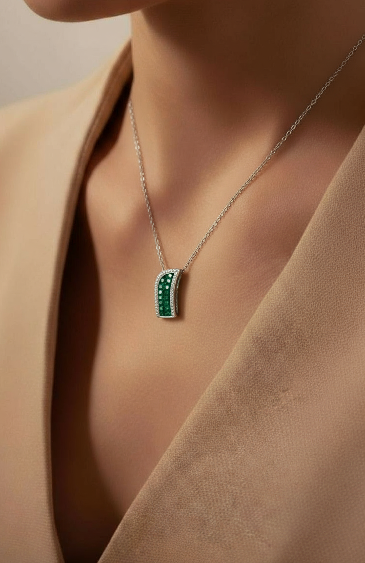 Simple Silver Chain with Pendant